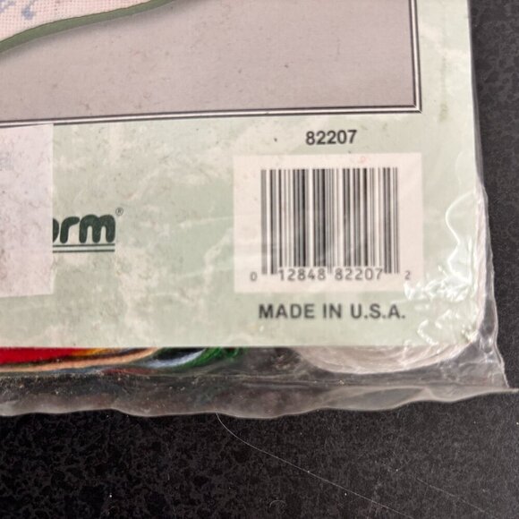 Counted Cross Stitch Stocking Kit The Homecoming Christmas Collection Charmables - Picture 5 of 6